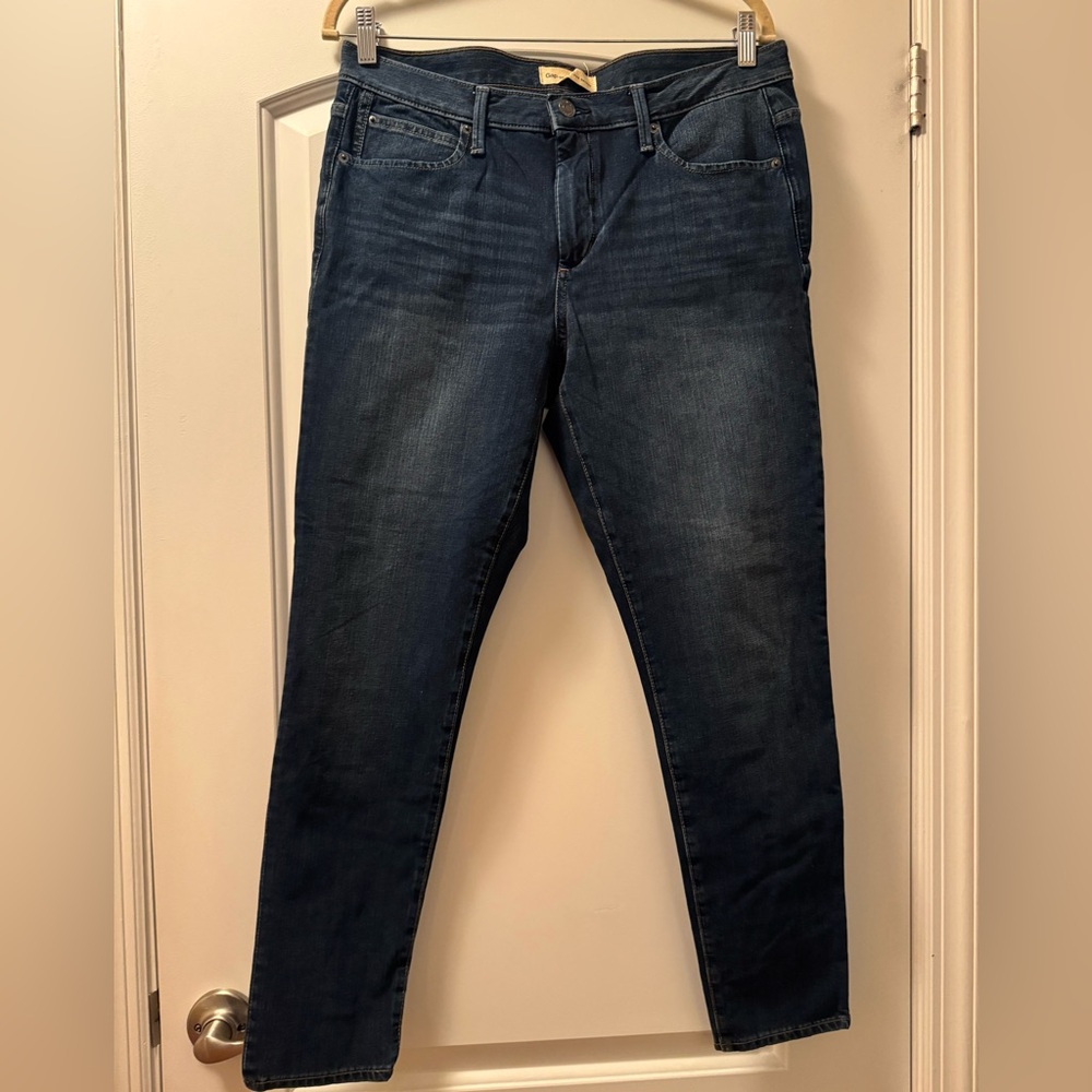 GAP Women's Skinny Jeans size 32